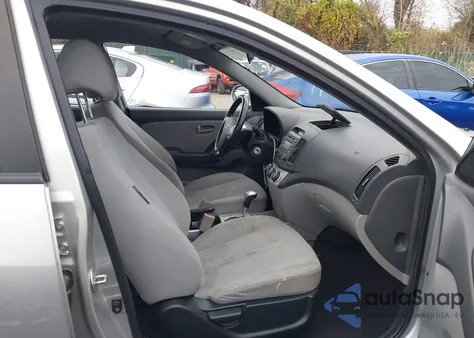 2009 Hyundai Elantra Se z USA, uszkodzony, nr VIN KMHDU46D19U662758